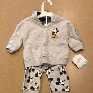 Disney baby outfit brand new 3/6 months